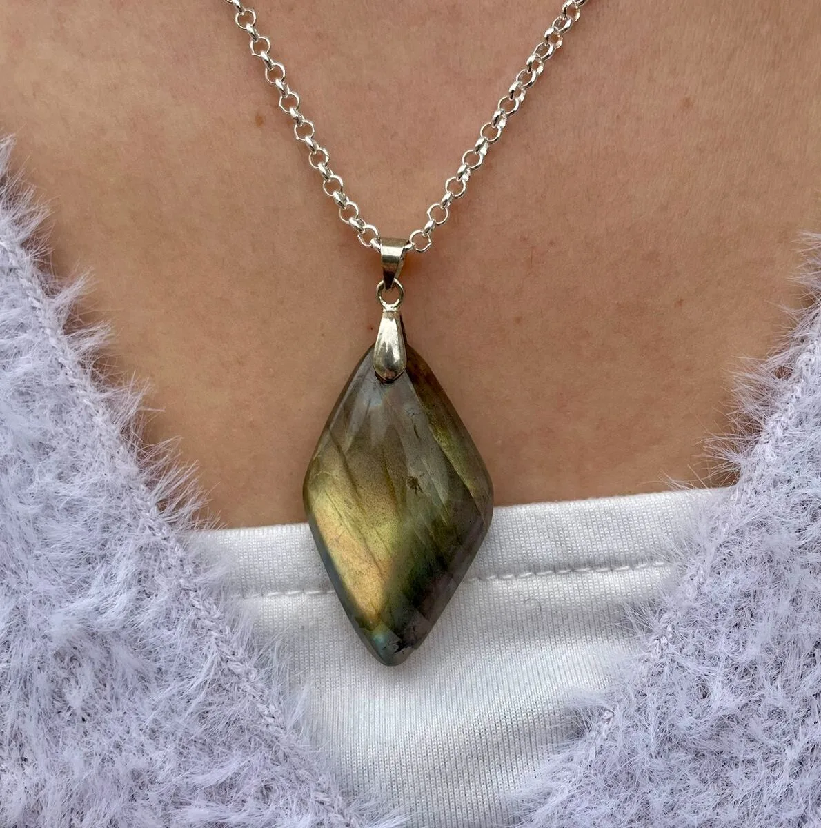 Pendentif en Labradorite (losange)