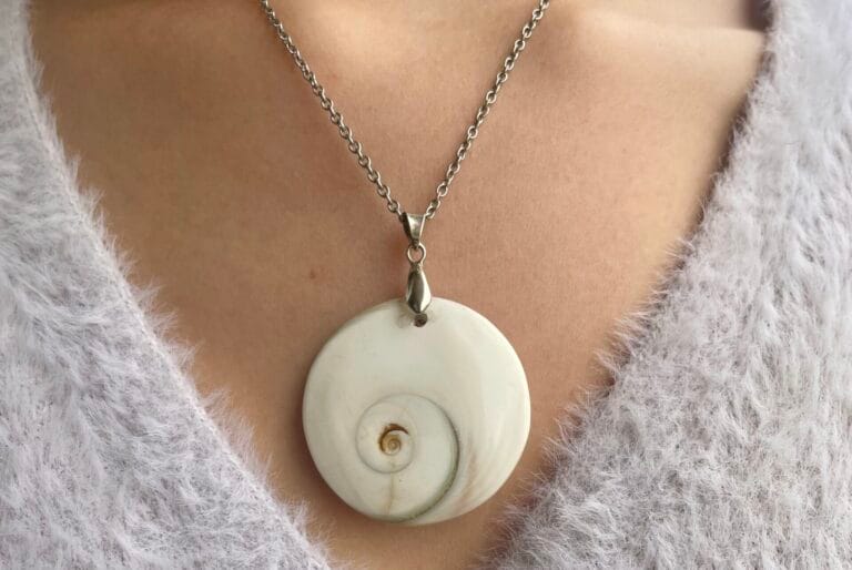 Pendentif Oeil de Sainte-Lucie