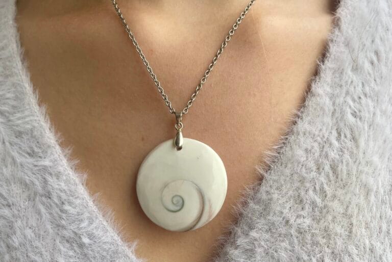 Pendentif Oeil de Sainte-Lucie