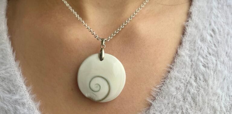 Pendentif Oeil de Sainte-Lucie