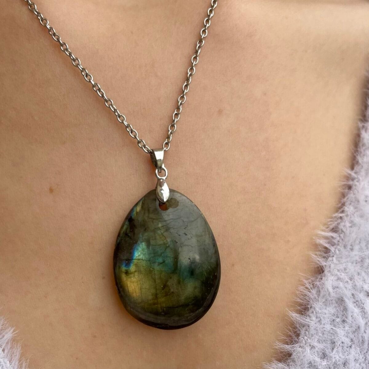 Pendentif en Labradorite (galet)